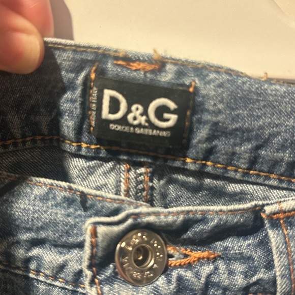 ARCHIVE dolce & gabbana skirt est 2007
waist 26 (XS/small)
 in perfect condition - Picture 2 of 4